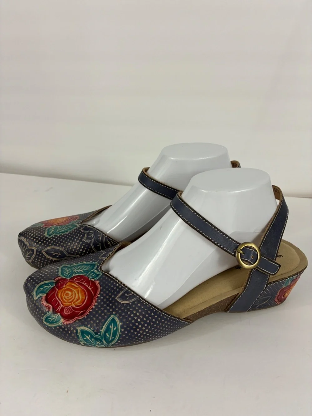 L'Artiste Lizzie Rose Shoes 9.5 10 Tooled Leather Navy Floral Boho Spring Step